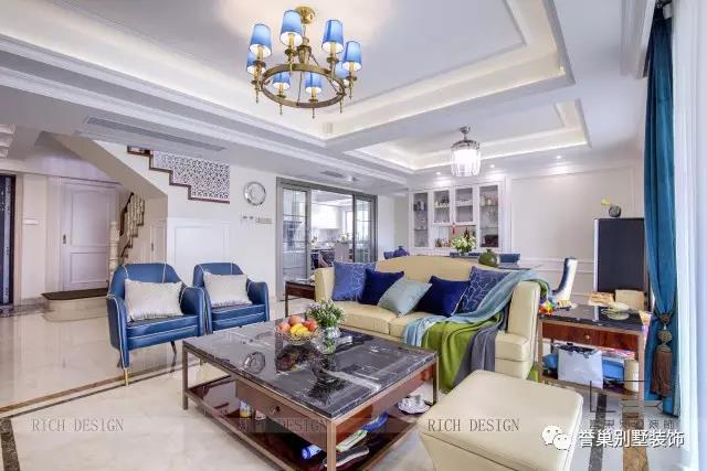 西城上筑現(xiàn)代簡(jiǎn)約客廳裝飾 西城上筑現(xiàn)代簡(jiǎn)約客廳裝飾效果圖