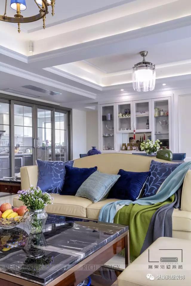 西城上筑現(xiàn)代簡(jiǎn)約客廳角度一裝飾 西城上筑現(xiàn)代簡(jiǎn)約客廳角度一裝飾效果圖